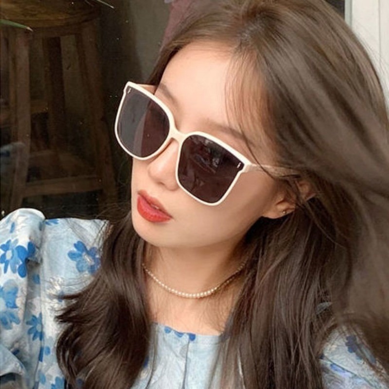 패션 스퀘어 개성 선글라스 인스 레트로 블랙 리벳 UV - Sunglasses Oversized Square 리뷰 및 가격